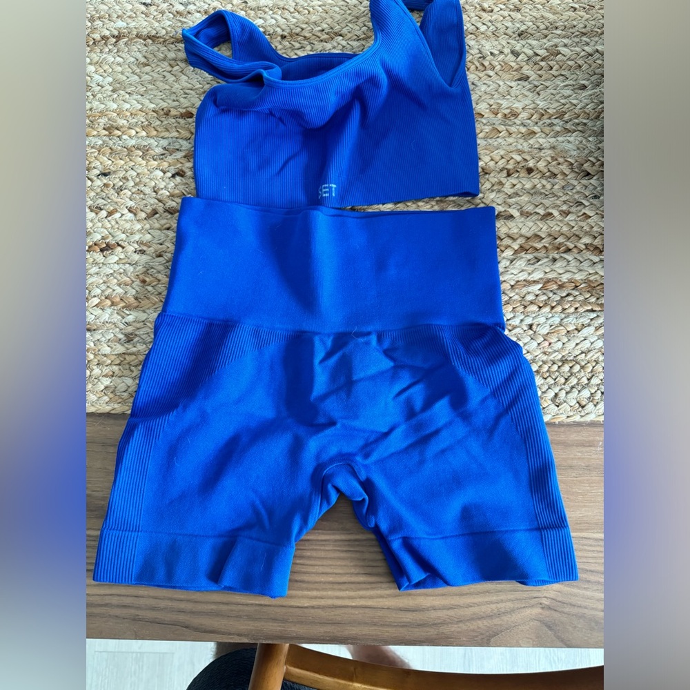 Set Active Women’s Set Blue Size Small